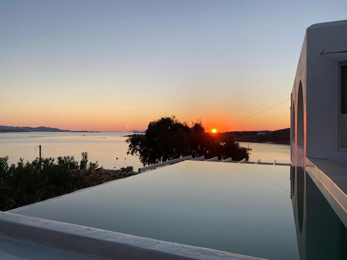 Krios Luxury Suites Krotiri 外观 照片