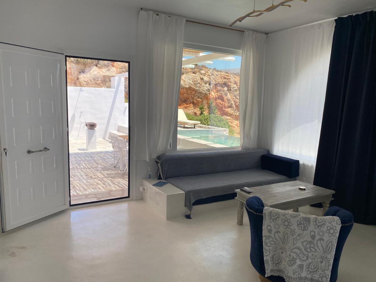 Krios Luxury Suites Krotiri 外观 照片